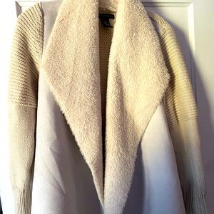 Women’s faux fur sweater/ jacket